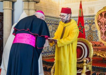 استقبال ملكي بالرباط.. جلالة الملك يستقبل عدداً من السفراء الأجانب