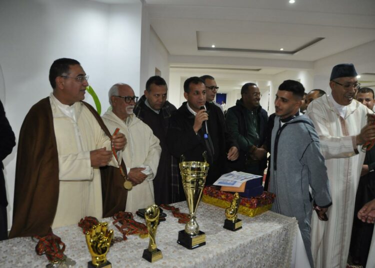 في أجواء رمضانية مميزة.. هيئة المحامين بمراكش تختتم دوريها الرياضي وتكرّم لاعبين قدماء