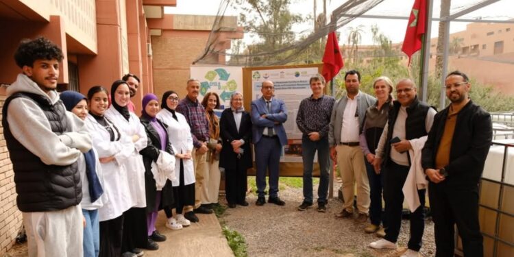 جامعة القاضي عياض بمراكش تدشّن أول منصة للميسوكوزمات المائية بإفريقيا بكلية العلوم السملالية