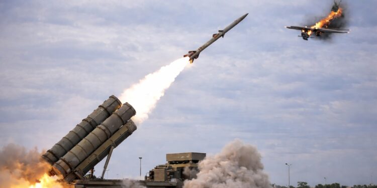 البحرين تعلن حصيلة التصدي للهجمات الإيرانية: إسقاط 112 صاروخاً و186 مسيّرة منذ بدء التصعيد