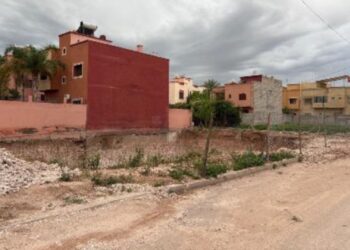 ساكنة حي بومسمار بجليز تراسل والي مراكش آسفي لوقف مشروع طبي “غير قانوني” داخل منطقة سكنية