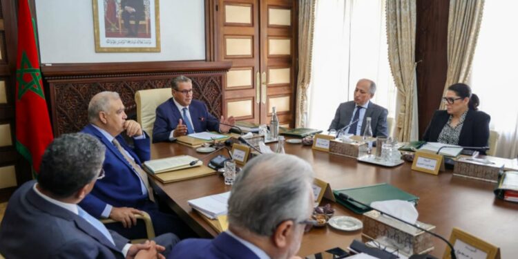 إصلاح شامل لمهنة المفوضين القضائيين.. الحكومة تصادق على مرسوم جديد لتنظيم القطاع