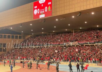 تعادل بلا أهداف يُشعل الصدارة.. الجيش الملكي يقتسم القمة والكوكب يواصل الصحوة