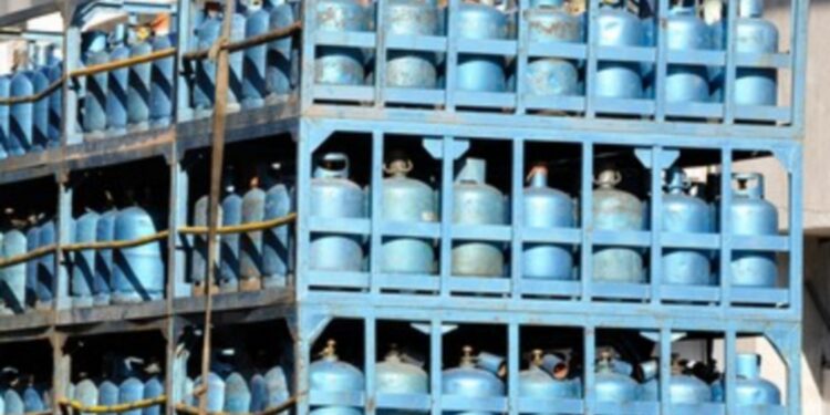 شلل يهدد توزيع “البوطا” بالمغرب.. المهنيون يلوّحون بتوقف مفاجئ ويضغطون على الحكومة