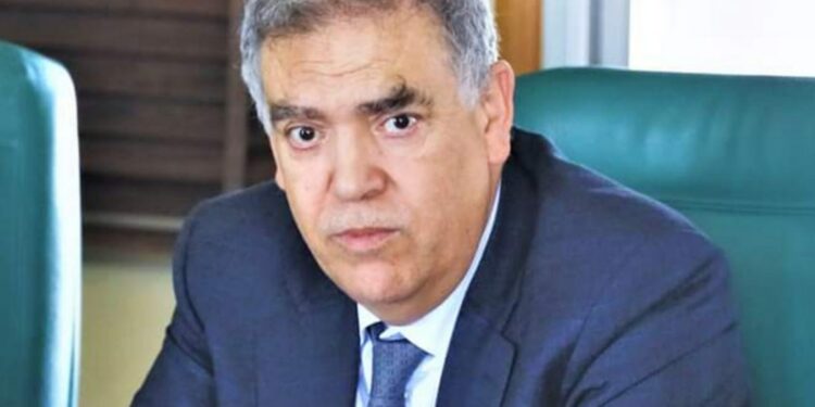 وزارة الداخلية تكشف الحقيقة: لا قرارات جديدة بخصوص رخص سيارات الأجرة والمنشور المتداول “مفبرك”