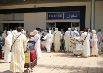 موسم الحج 1447 هجرية .. الفوج الأول من الحجاج المغاربة يتوجه إلى الديار المقدسة