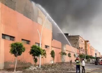 حريق مهول يهزّ الحي الصناعي سيدي غانم بمراكش