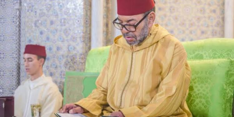 صاحب الجلالة يترأس بالقصر الملكي بالرباط حفلا دينيا إحياء لليلة المولد النبوي الشريف