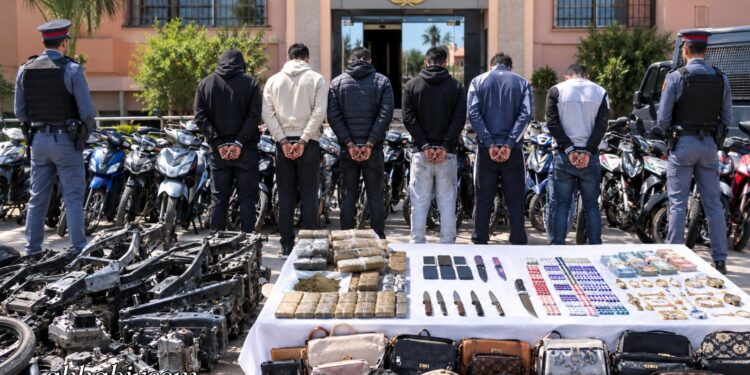 المركز القضائي للدرك الملكي بمراكش يفكك عصابة تخصصة في سرقة الدراجات والنشل
