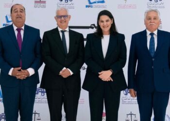الإعلان عن تشكيل أغلبية حكومية تضم أربعة أحزاب سياسية